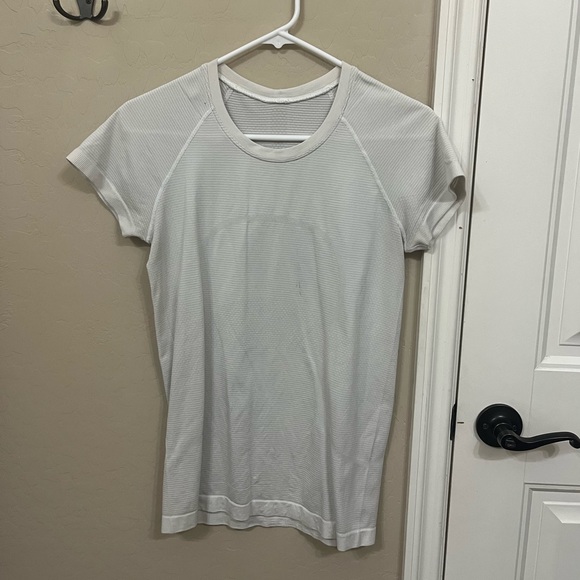 LULULEMON swiftly 2.0 - Picture 1 of 4